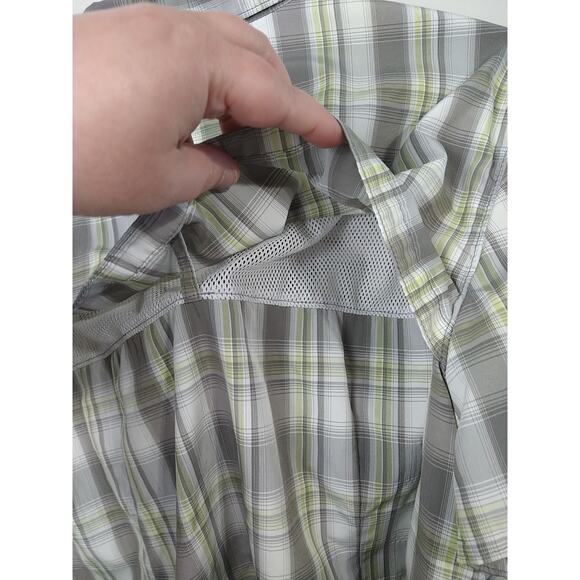L.L. Bean Men's XL S/S Shirt Vented Grey Yellow Plaid Activewear lightweight - Picture 8 of 9